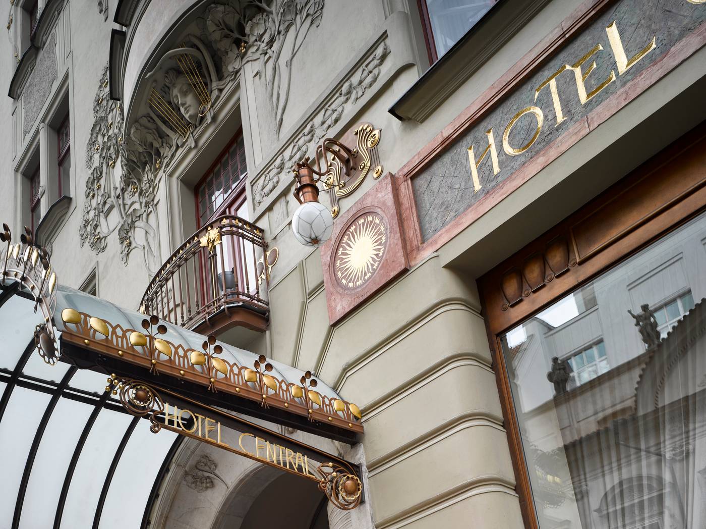 K-K-Hotel-Central-General-view-1