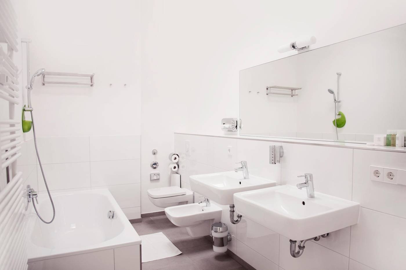 Apartments-Rosenthal-Residence-Room-41