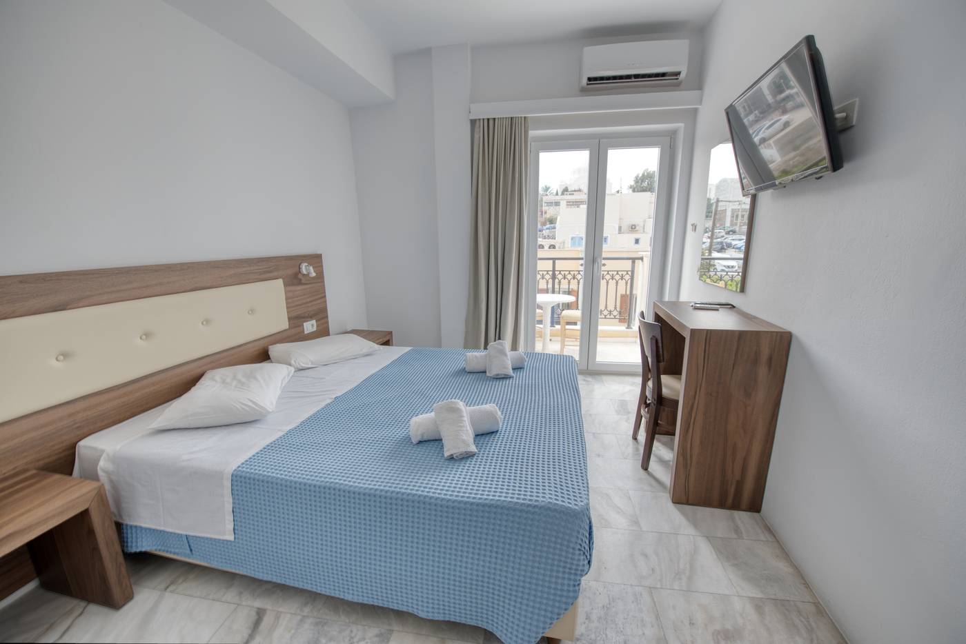 Hotel Santorini-Greece-CYCLADES-Room-4