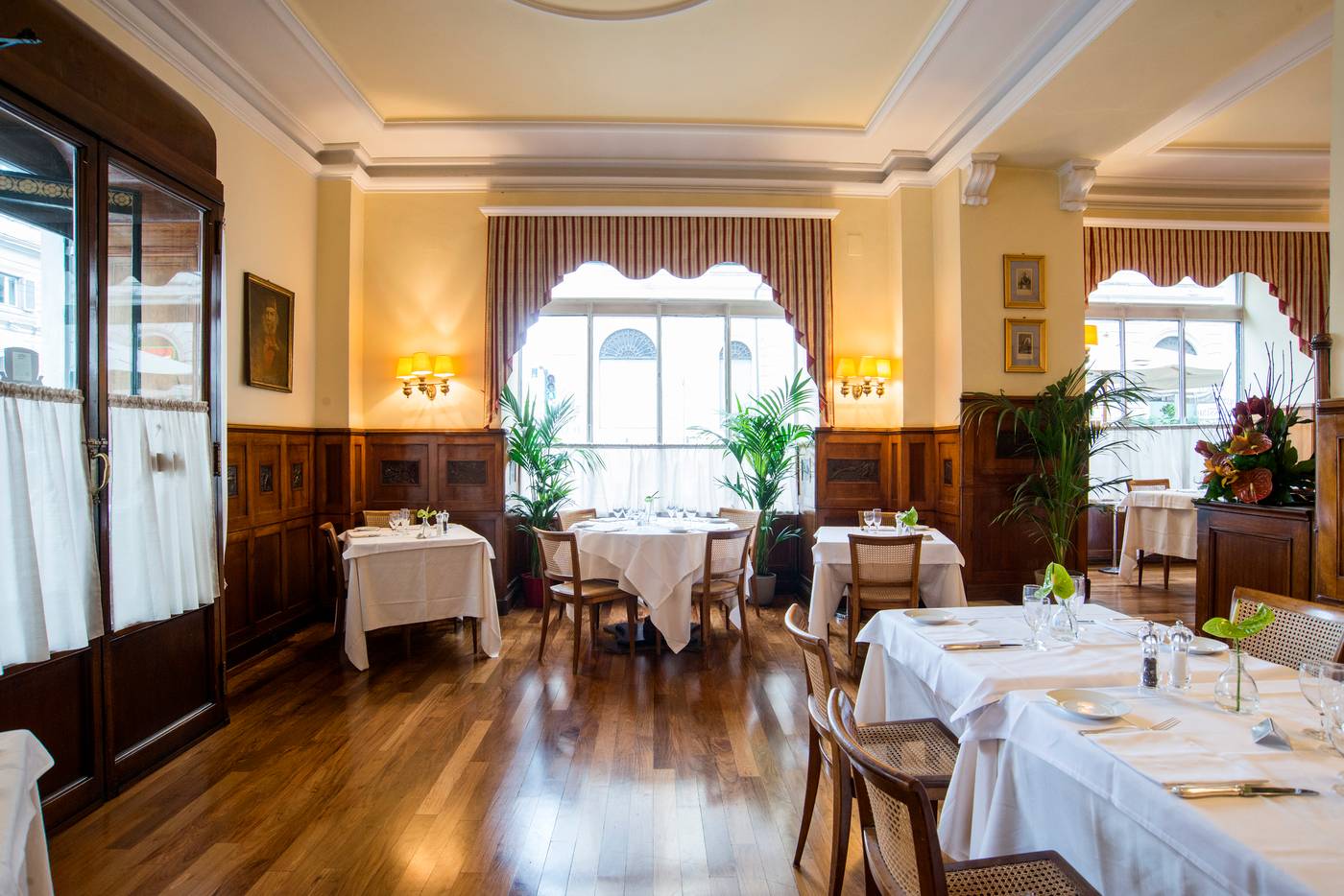 Bettoja-Hotel-Atlantico-Restaurant-30