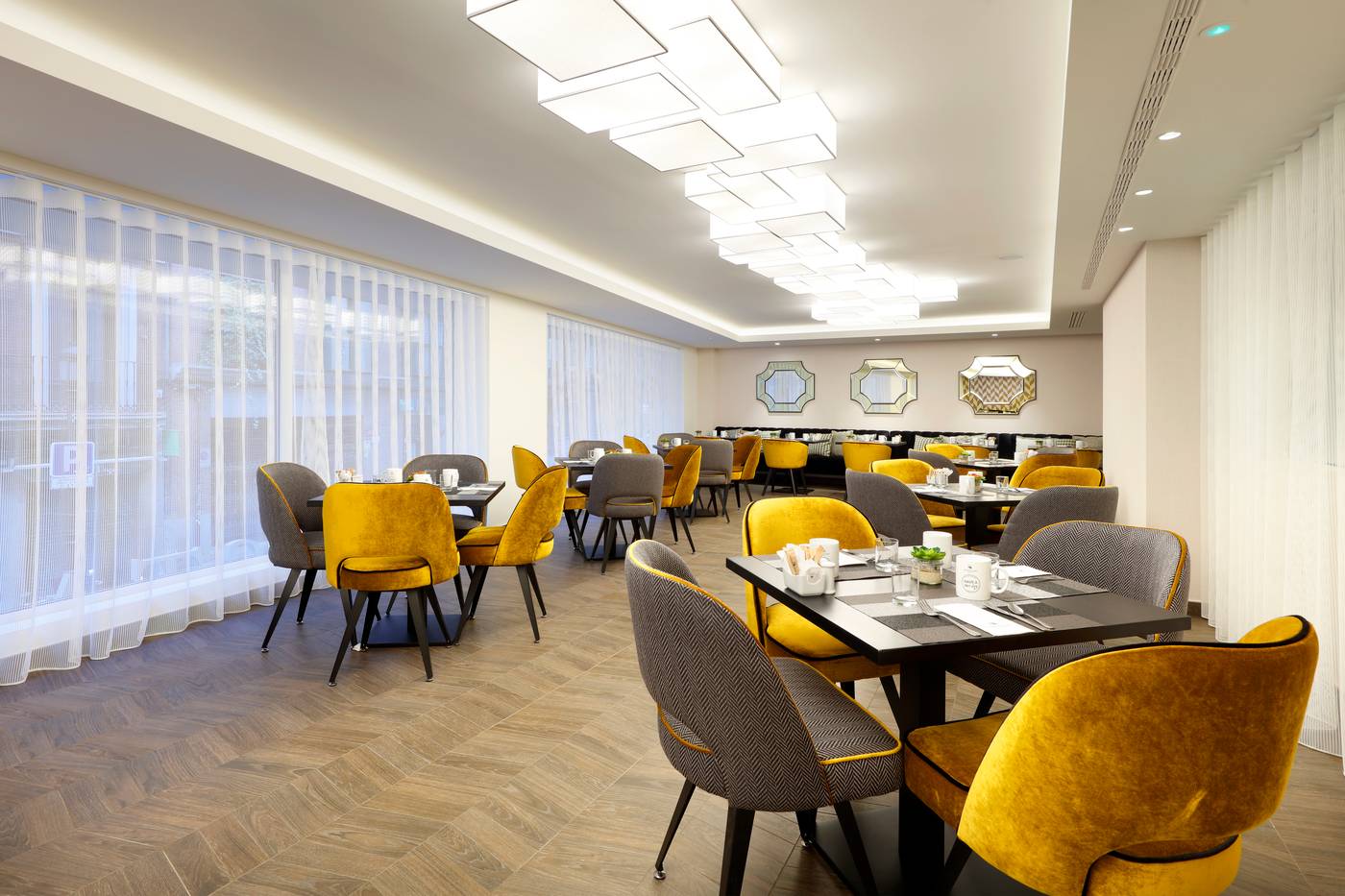 Eurostars-Madrid-Gran-Via-Restaurant-19