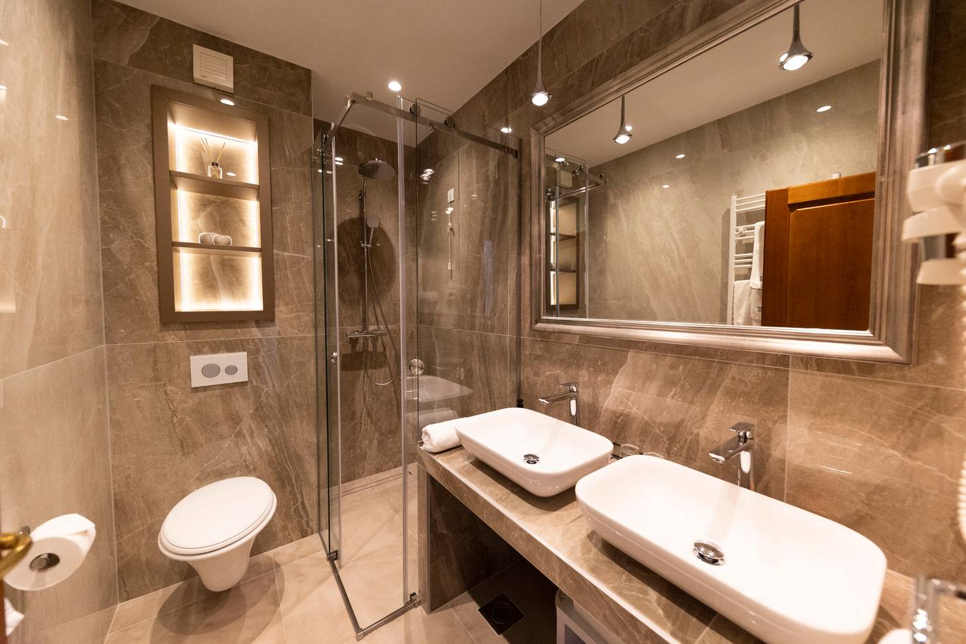 Heritage-Hotel-Tisno-Room-47