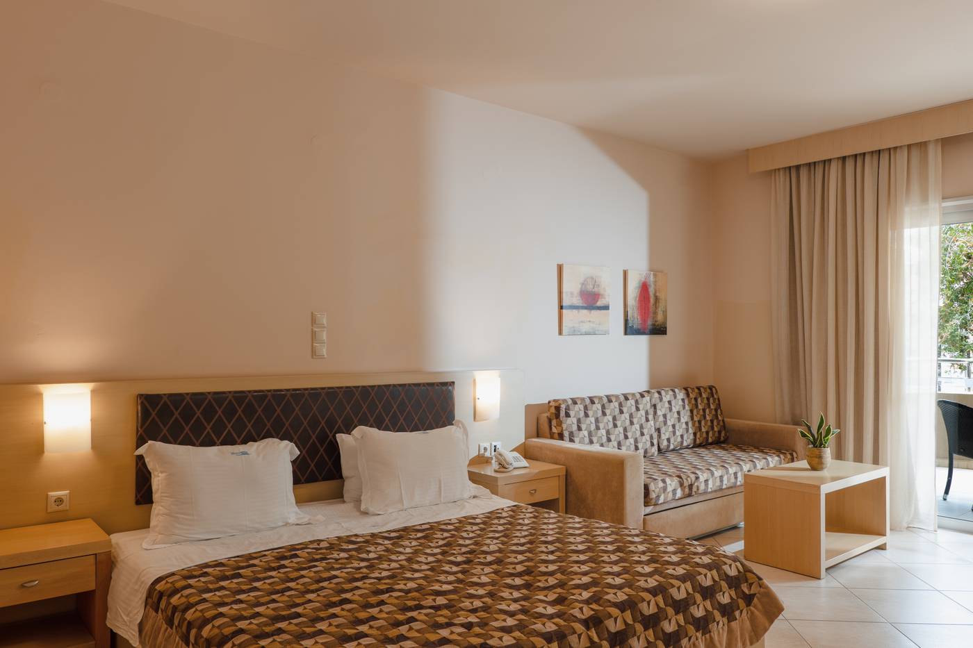 Molos-Bay-Room-22
