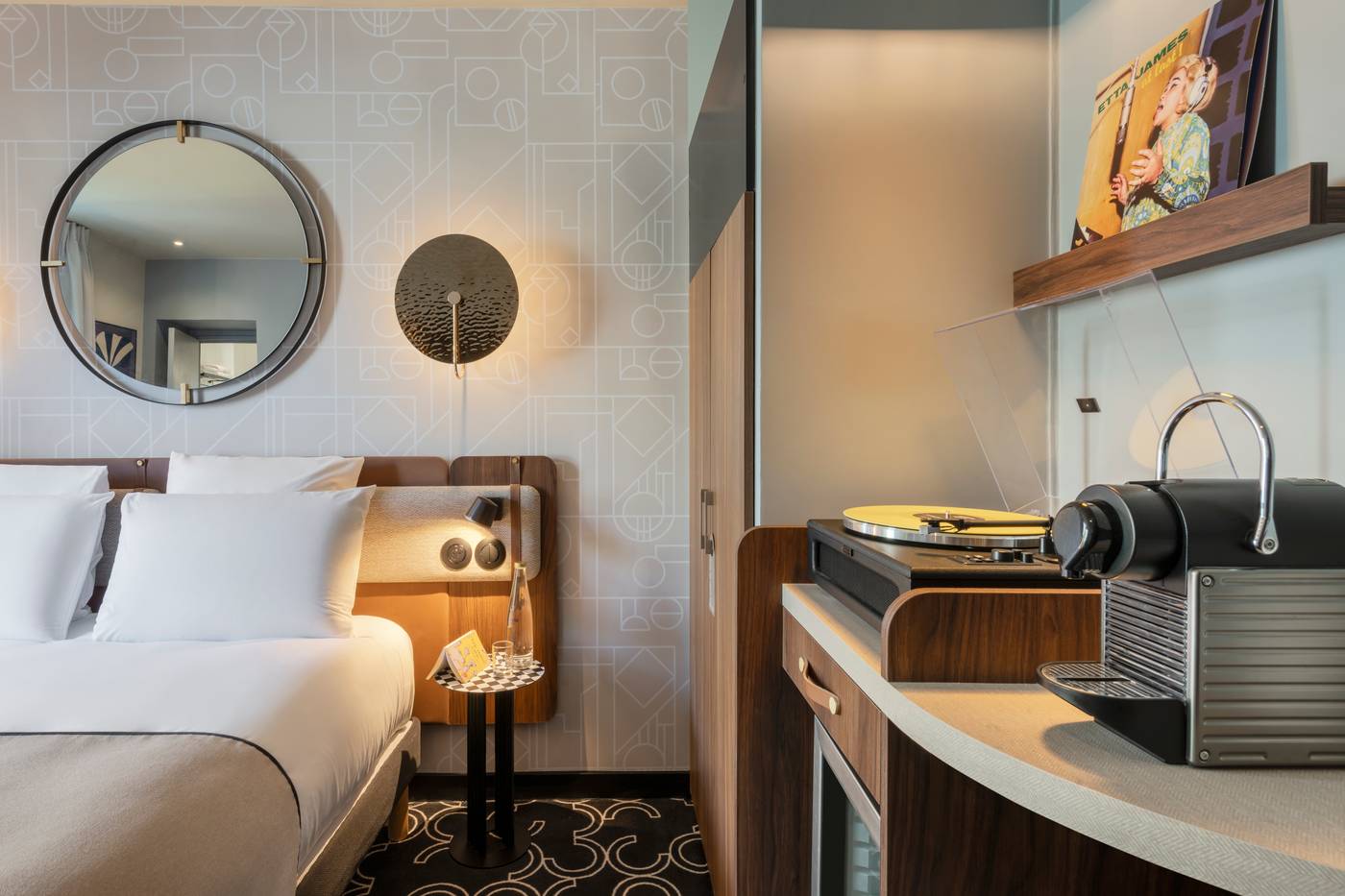 Mercure-Paris-Opera-Grands-Boulevards-Room-19