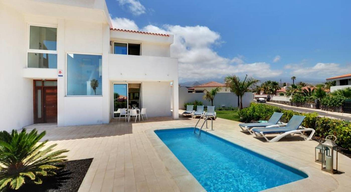 Sun-Bay-Villas-Room-10