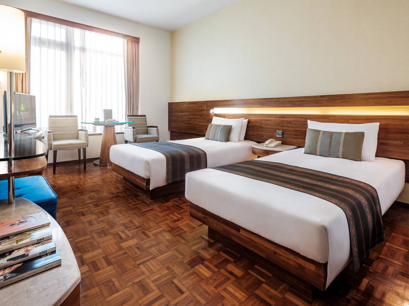 Nina-Hotel-Causeway-Bay-Room-5