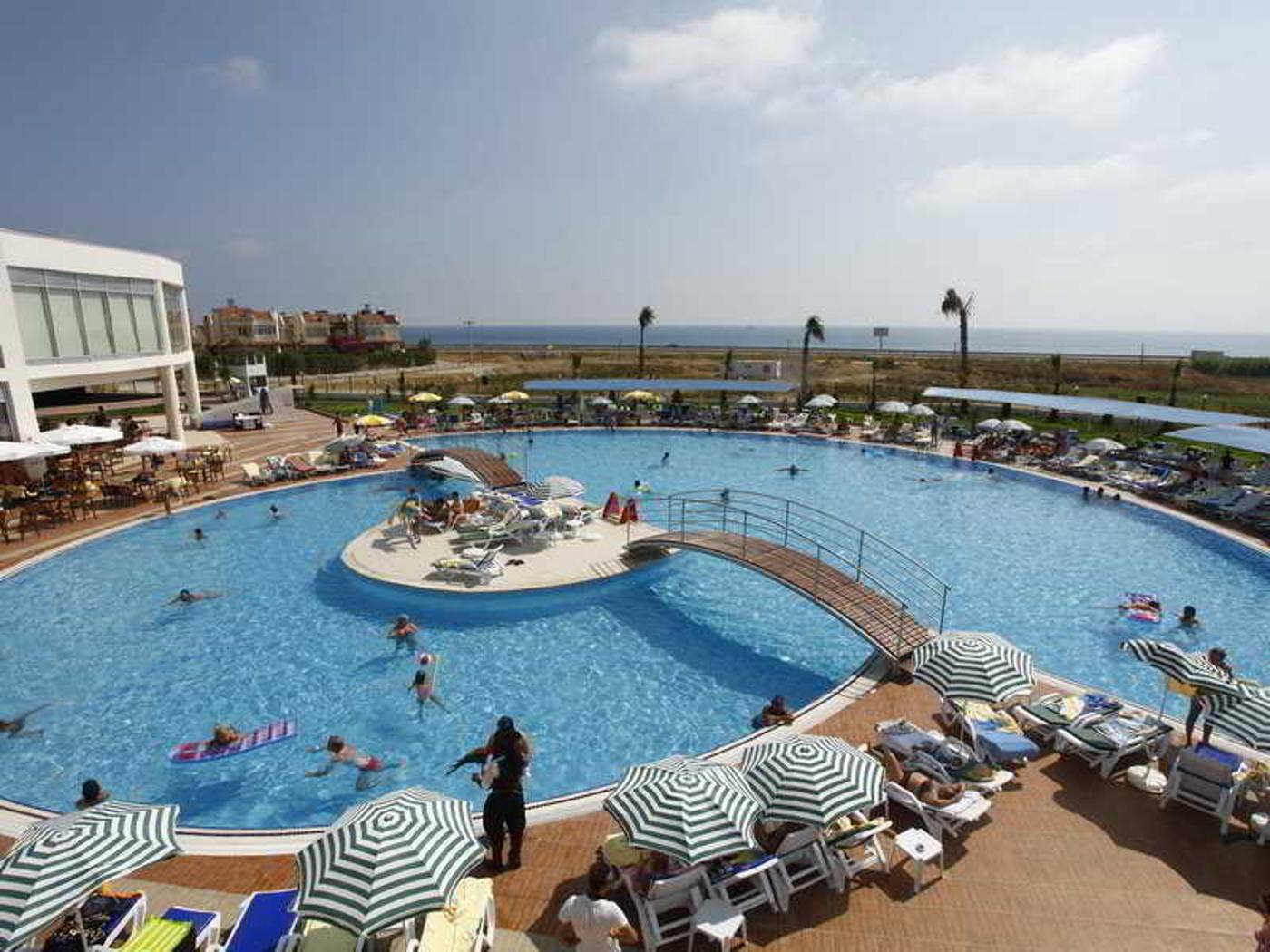 Cenger-Beach-Resort---Spa--Pool-6