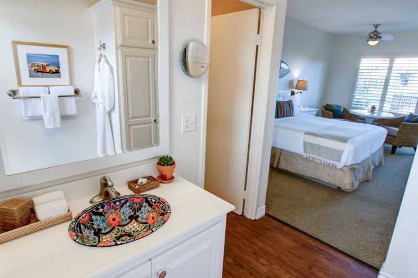 Laguna-Beach-House-Room-16