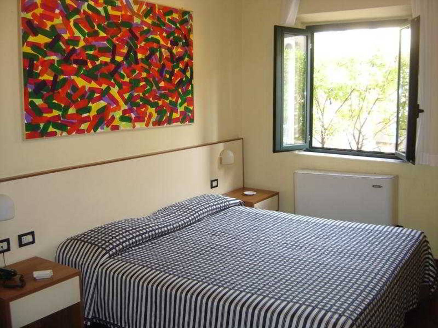 Hotel-Giardino-Tower-Inn-Room-15