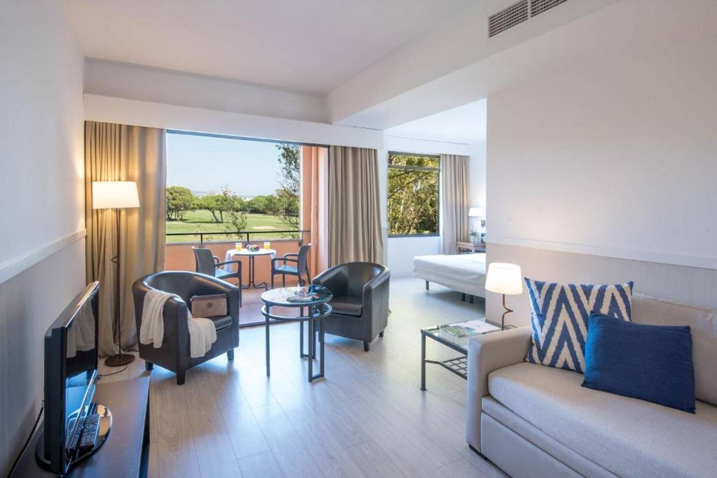 La-Costa-Hotel-Golf---Beach-Resort-Room-42