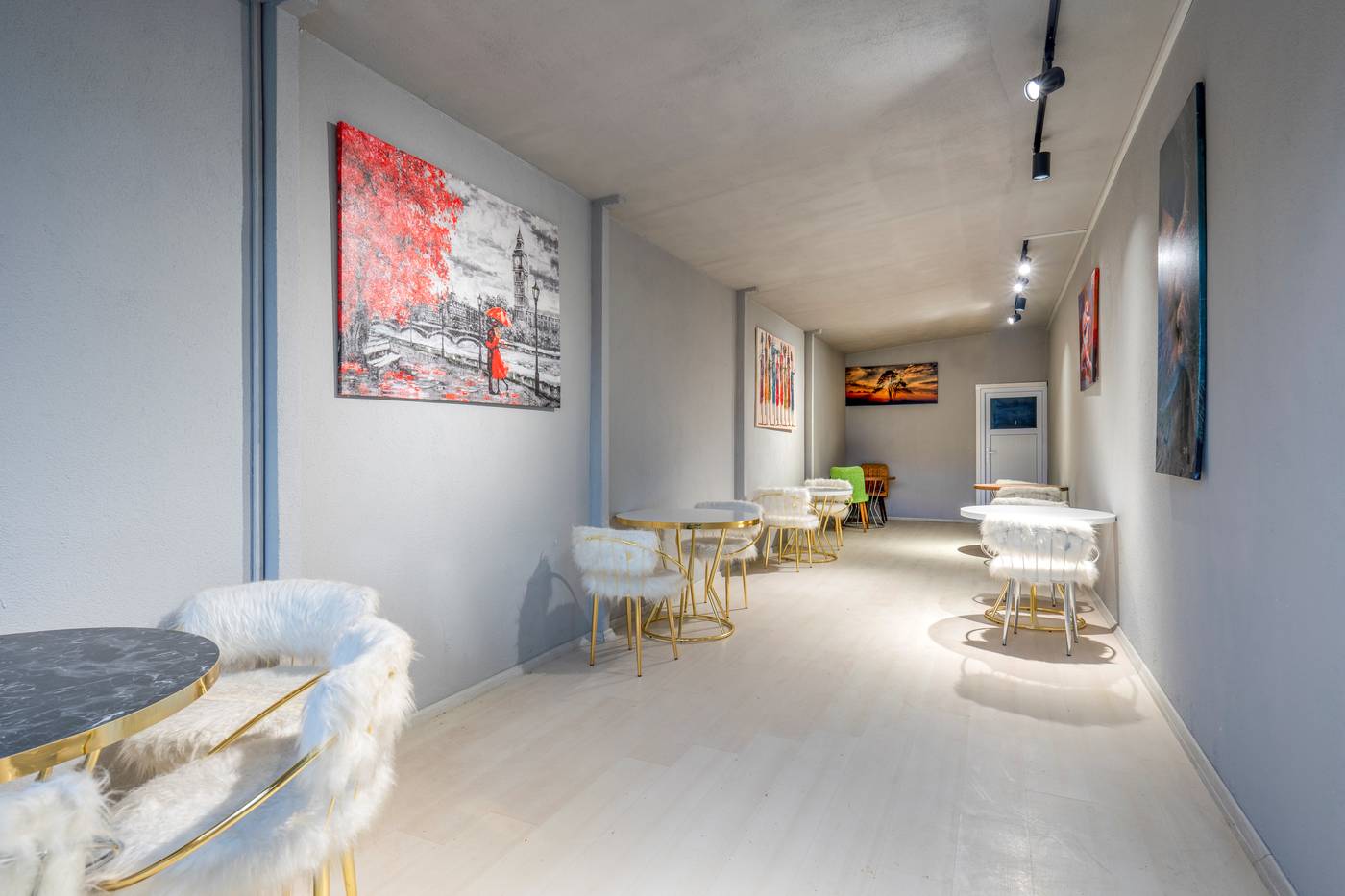 Monezza-Hotel-Restaurant-18