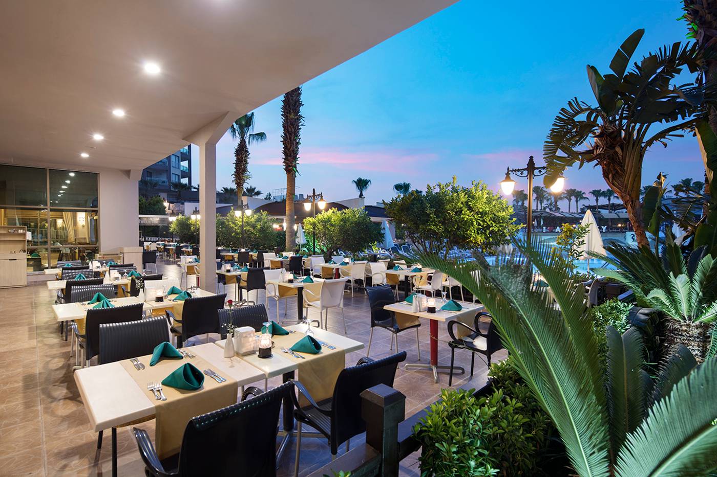 Aydinbey-King-s-Palace-Spa---Resort-Restaurant-12