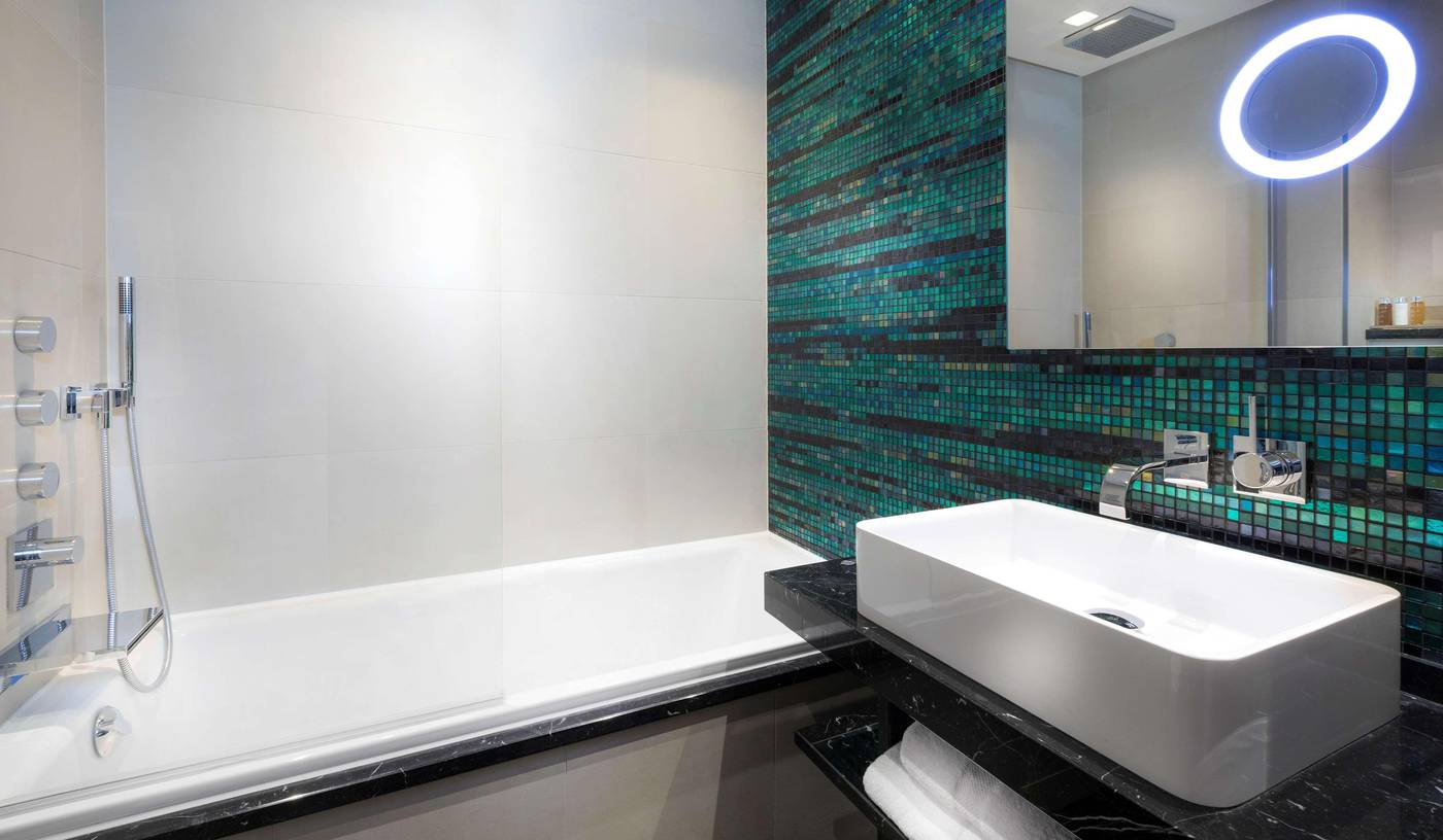 Vendome-Opera-Room-19