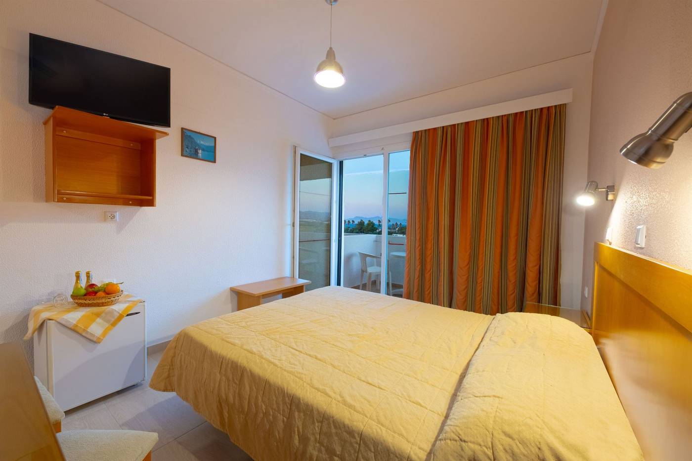 Tropical-Sol-Room-19