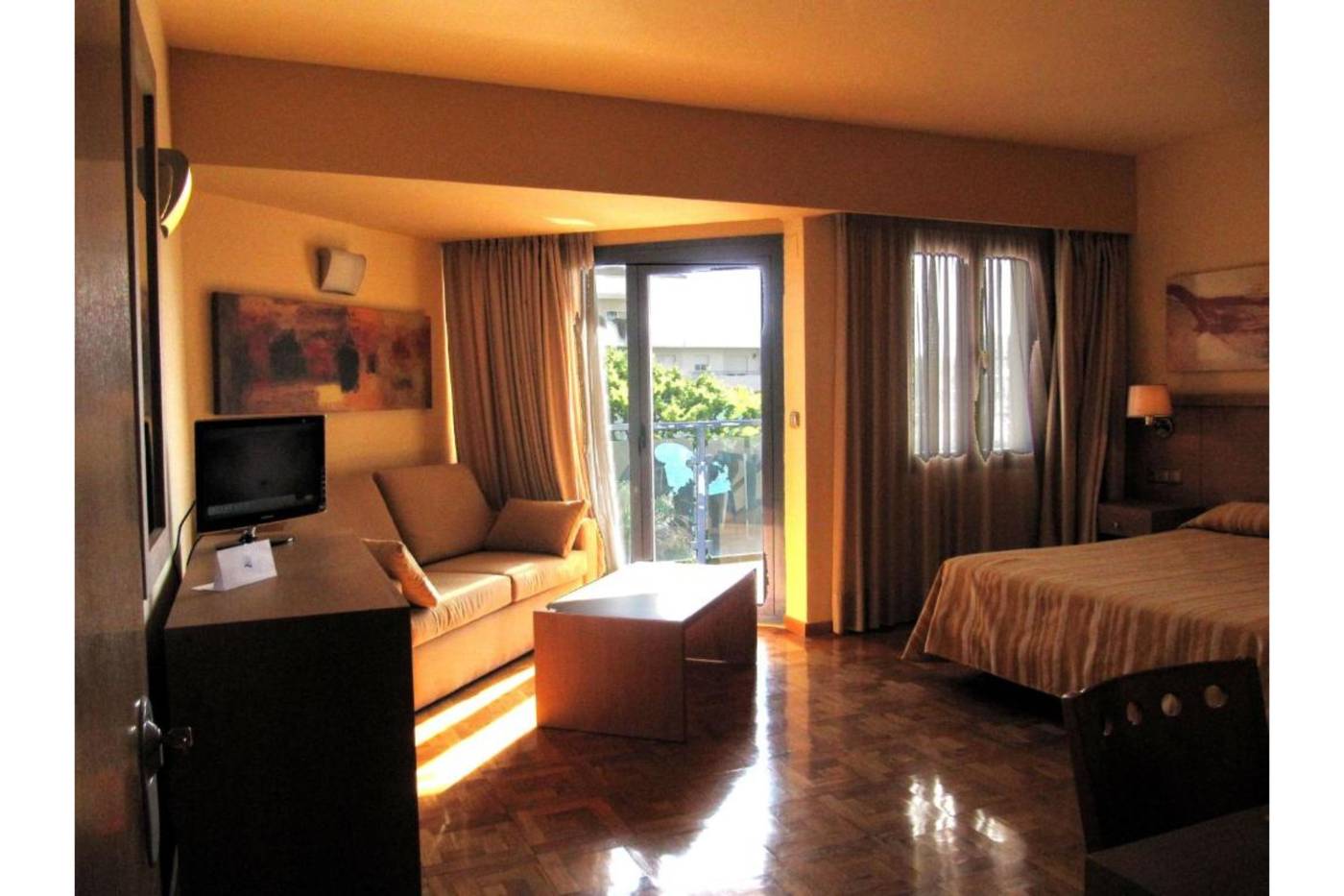 Apartamentos-MS-Puerto-Marina-Room-18