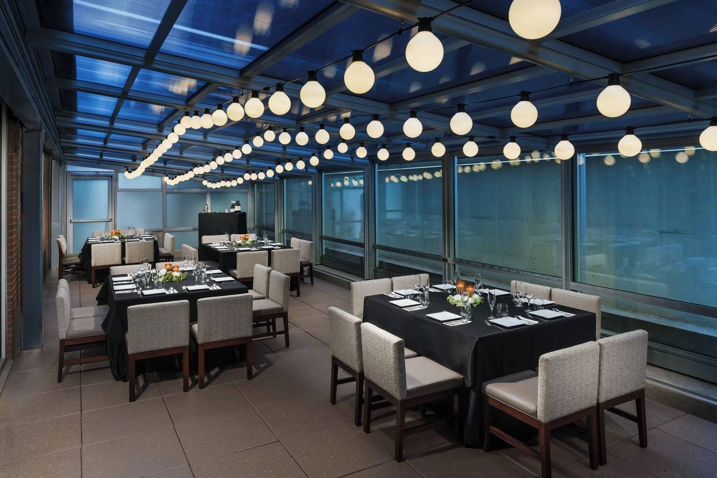 Hyatt-Place-New-York-City---Times-Square-Restaurant-14