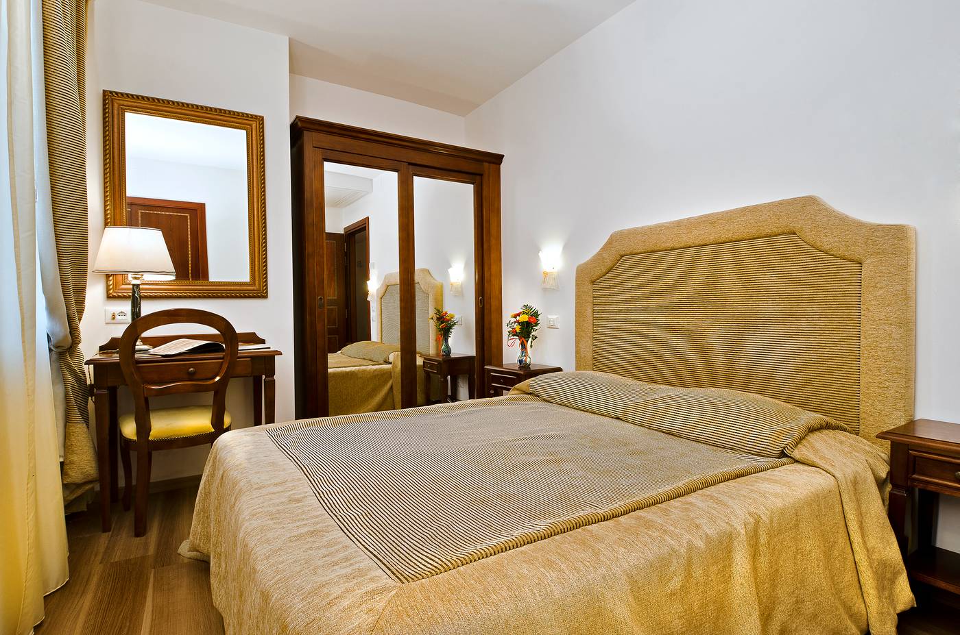 Hotel-Giardinetto-Venezia-Room-9