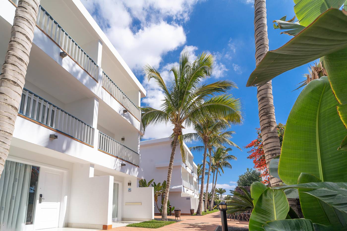 Plus-Fariones-Apartamentos-General-view-18