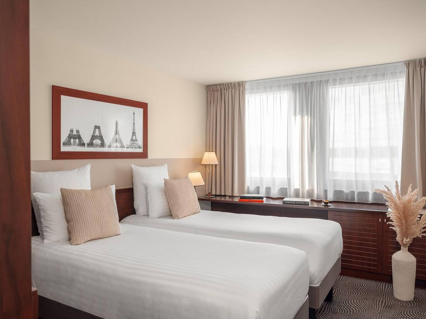 Mercure-Paris-Gare-Montparnasse-TGV-Room-44