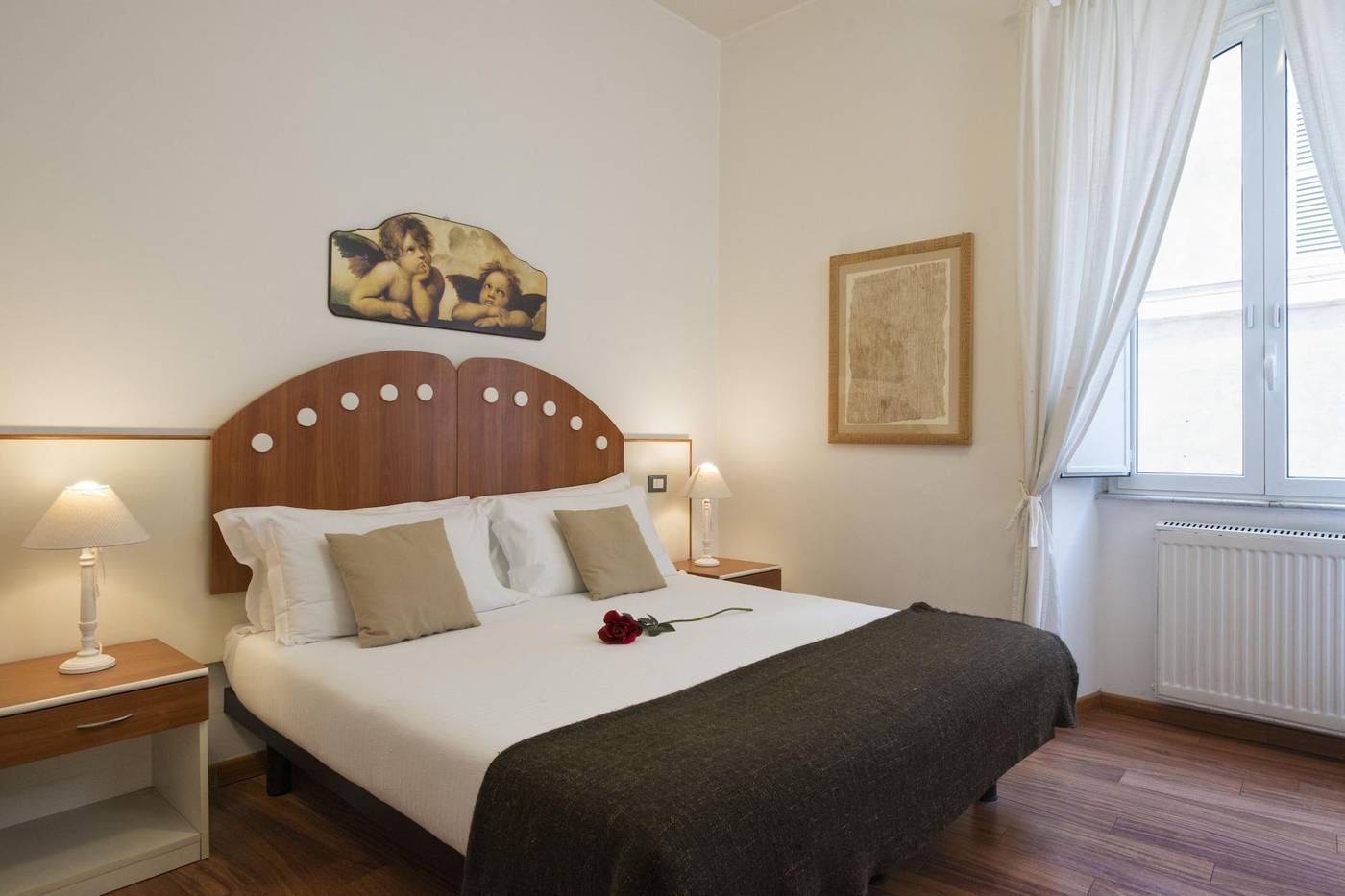Navona-Tower-Relais-Room-10