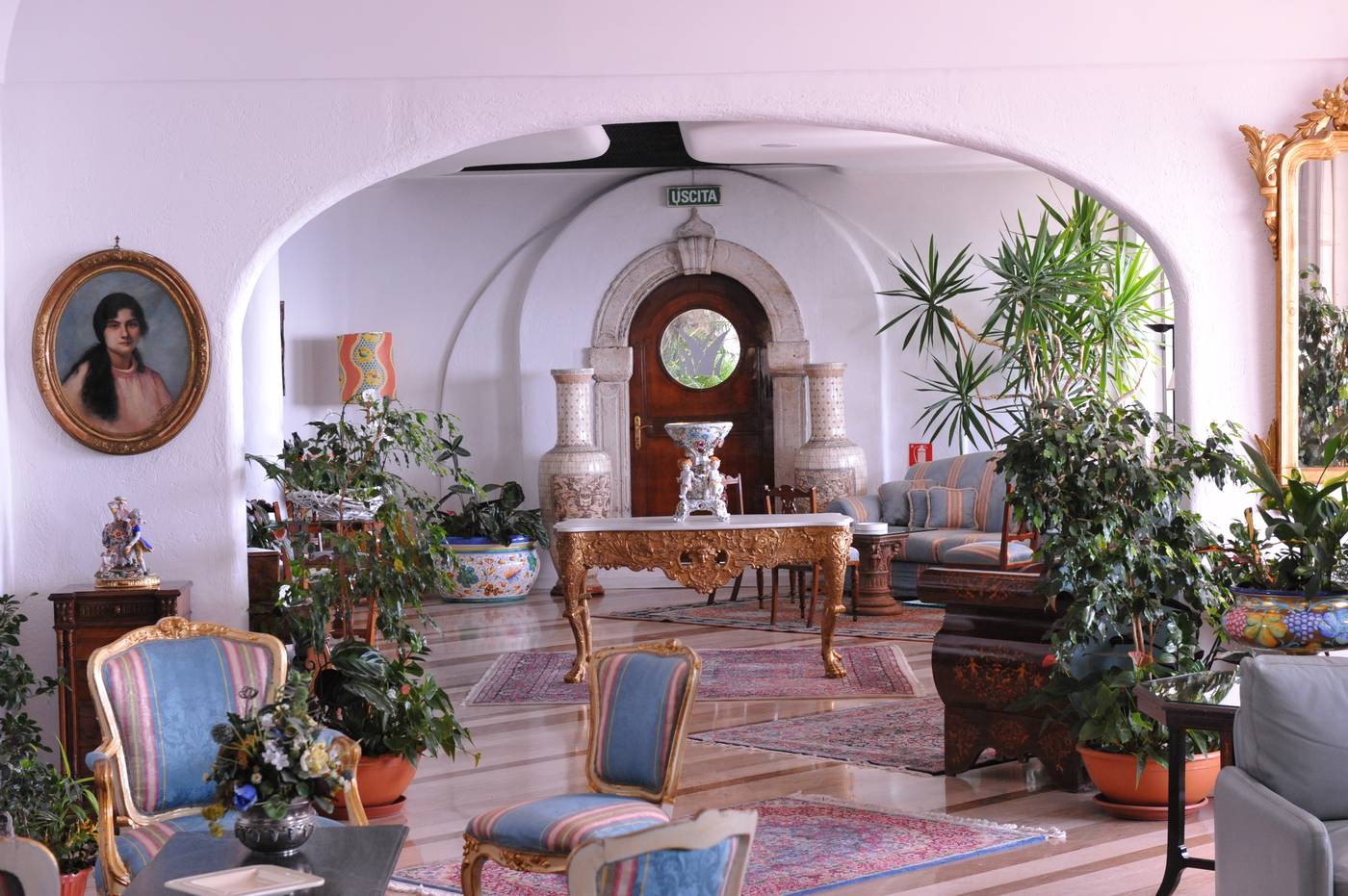 Le-Agavi-hotel-Lobby-51