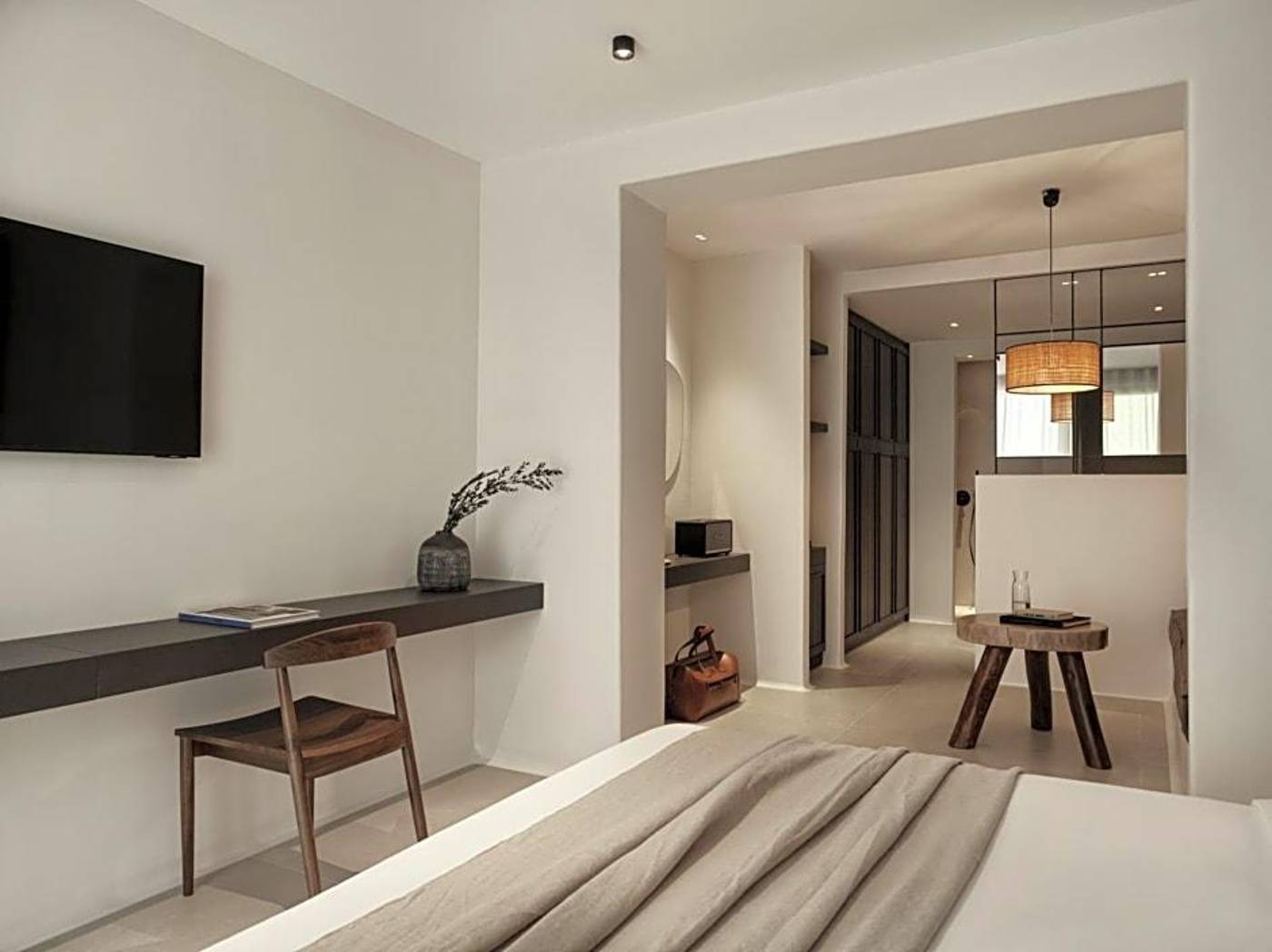 Ezio-Bo-Luxury-Living-Lobby-33