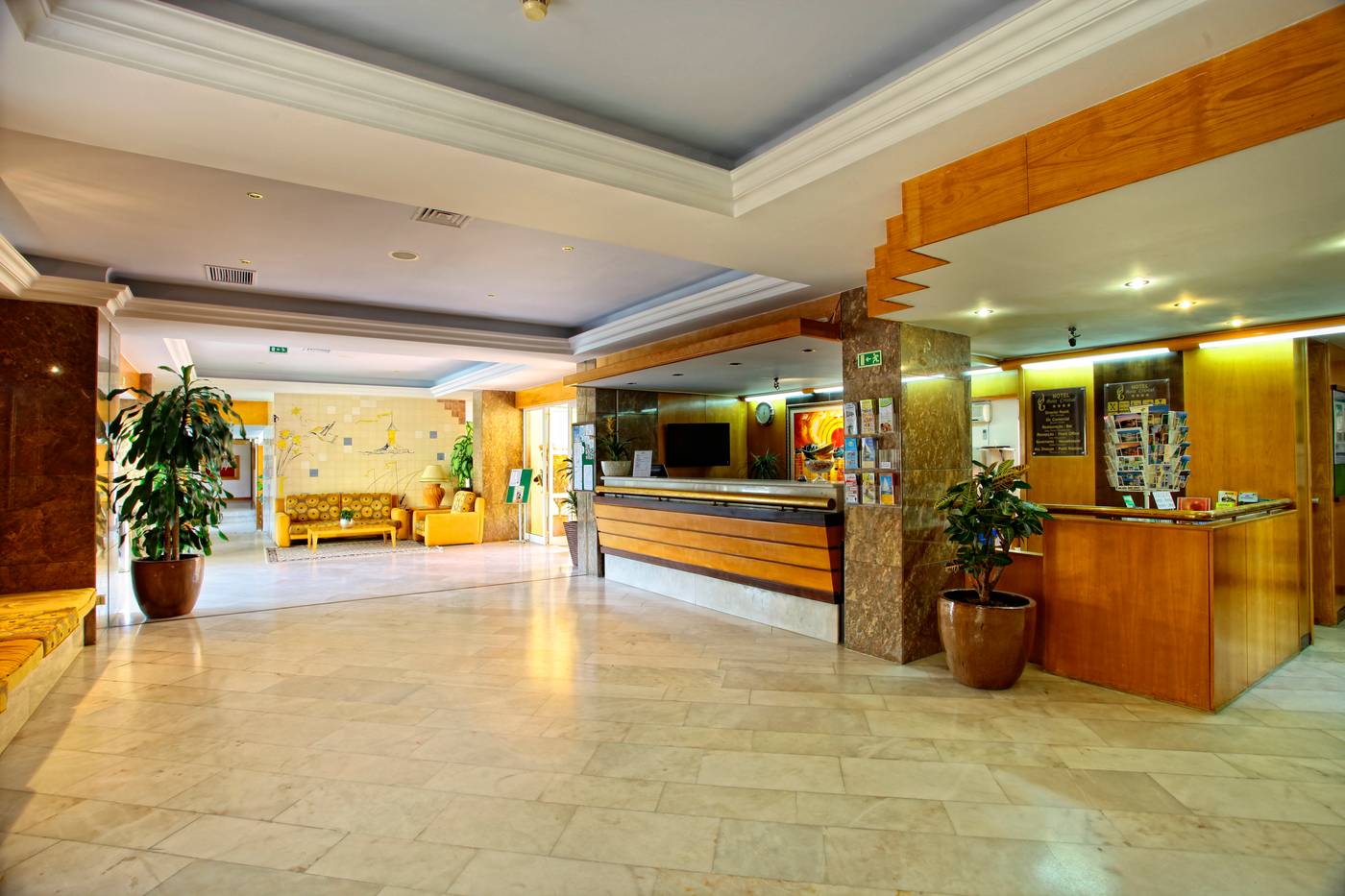 Baia-Cristal-Beach---Spa-Resort-Lobby-45