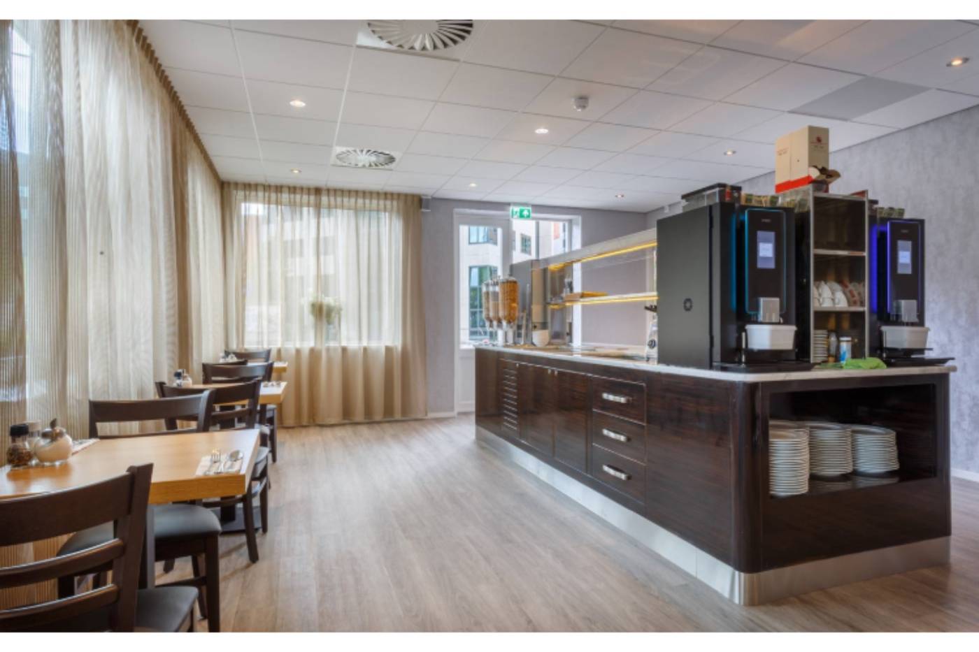 Joy-Hotel-Amsterdam-Restaurant-8