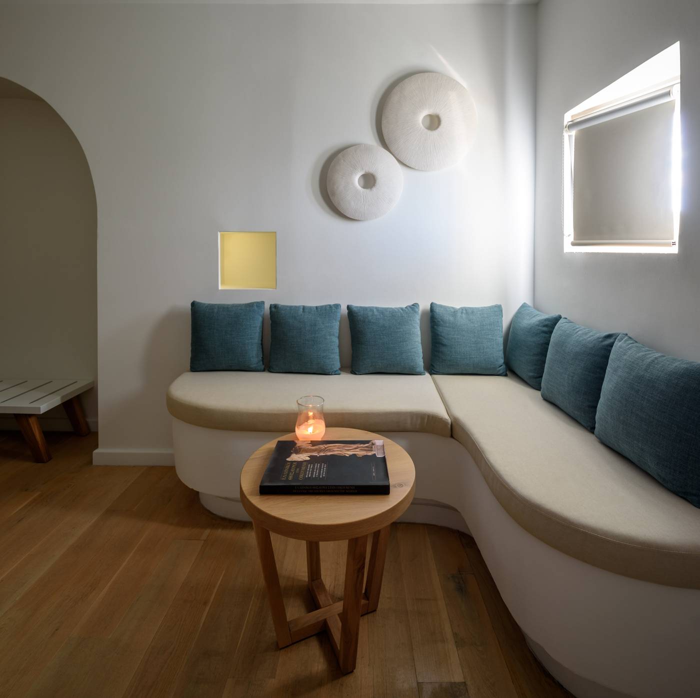 Panorama-Santorini-Boutique-Hotel-Room-38