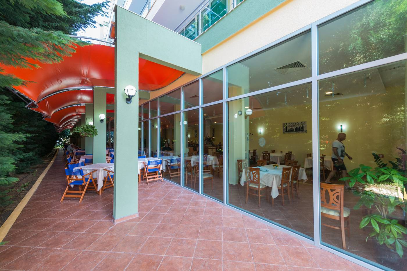 Ivana-Palace-Hotel-Restaurant-46