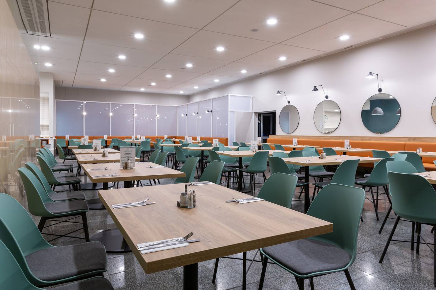 Olympik-Tristar-Restaurant-26