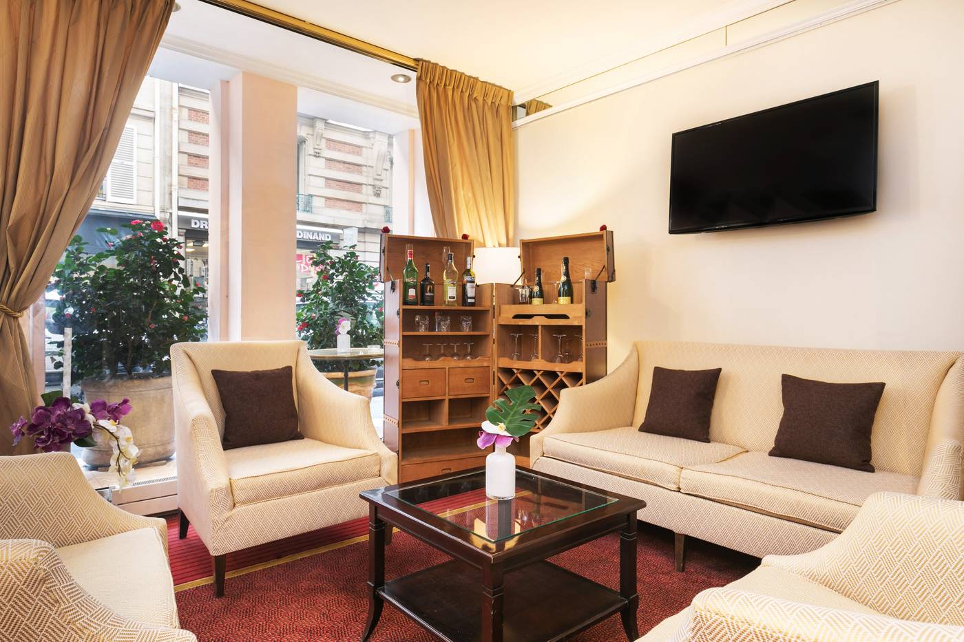 Hotel Saint-Ferdinand by HappyCulture-France-Paris-Lobby-3