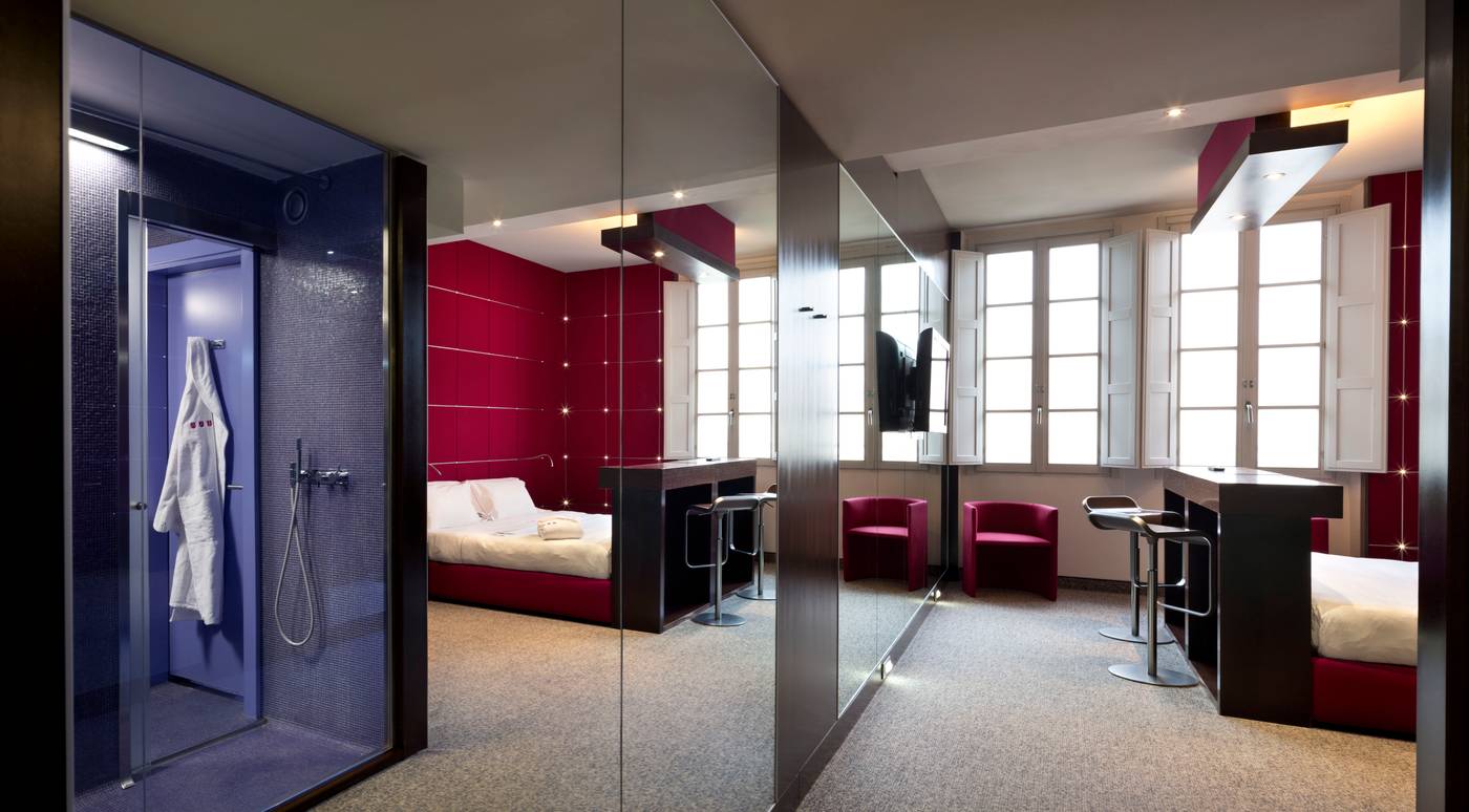 Unahotels-Vittoria-Firenze-Room-16