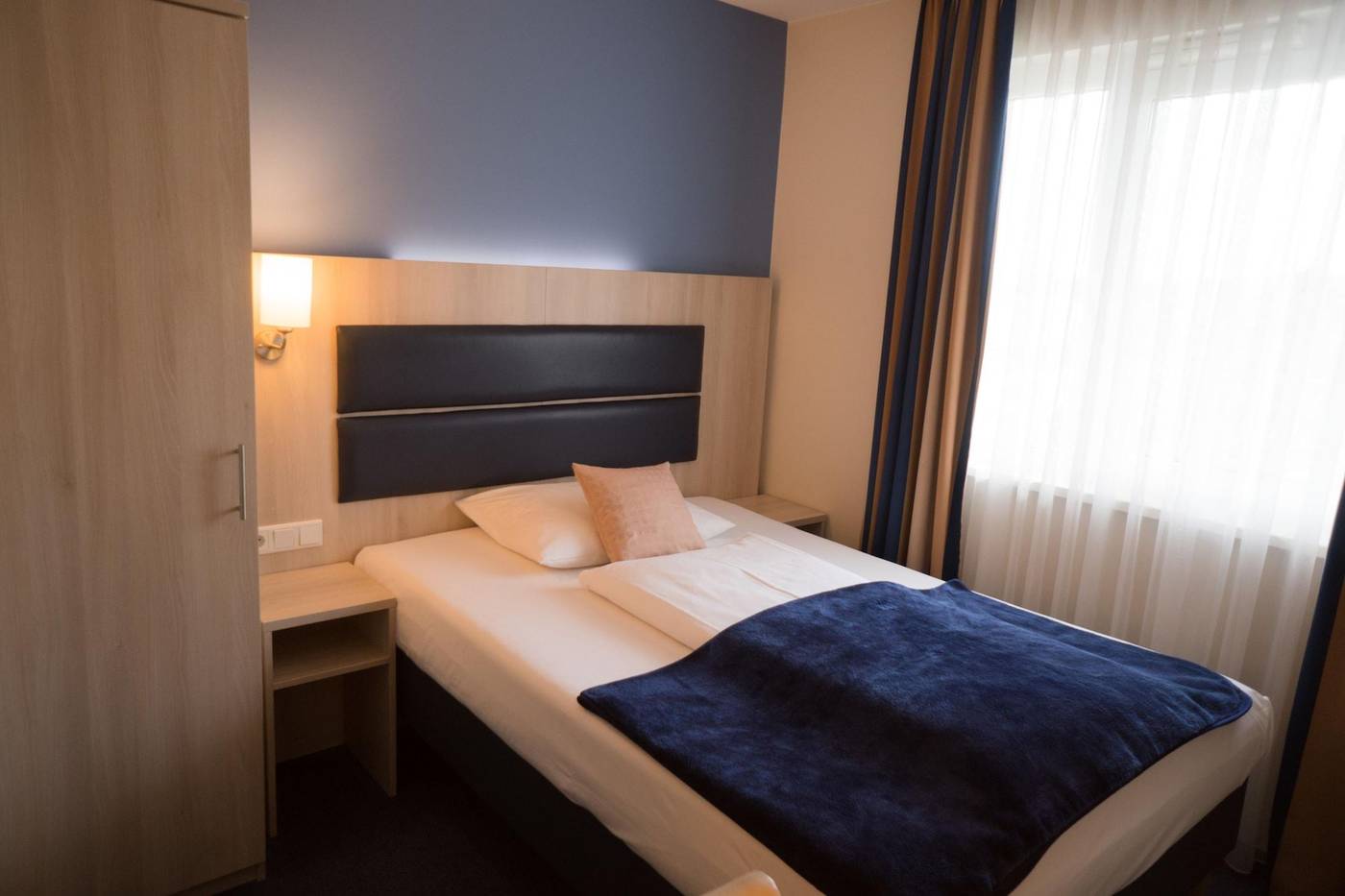Hotel Rödelheimer Hof - Am Wasserturm - Germany - FRANKFURT - Room - 9