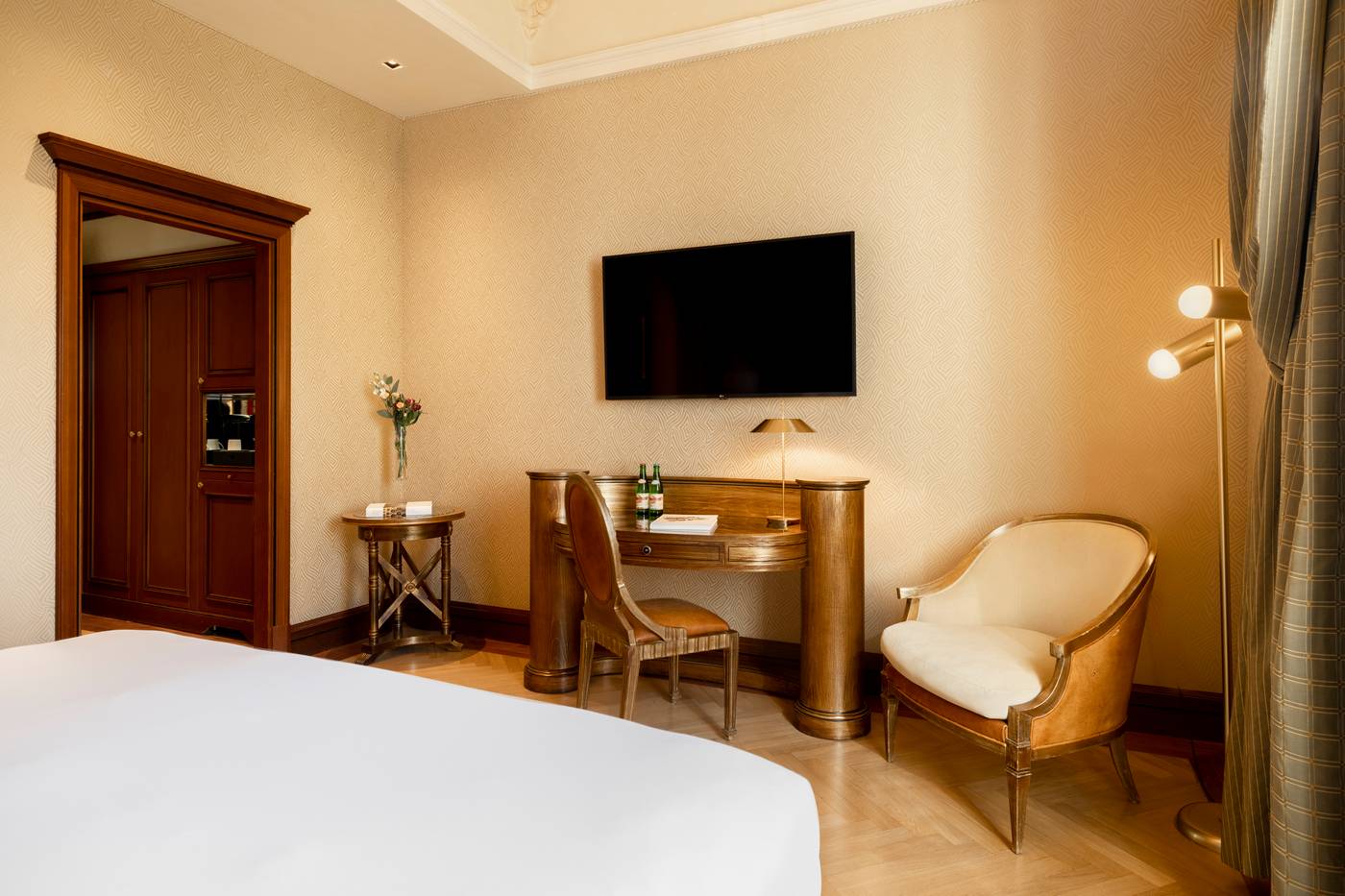 HOTEL-CARLO-IV--BOSCOLO-PRAHA-Room-38