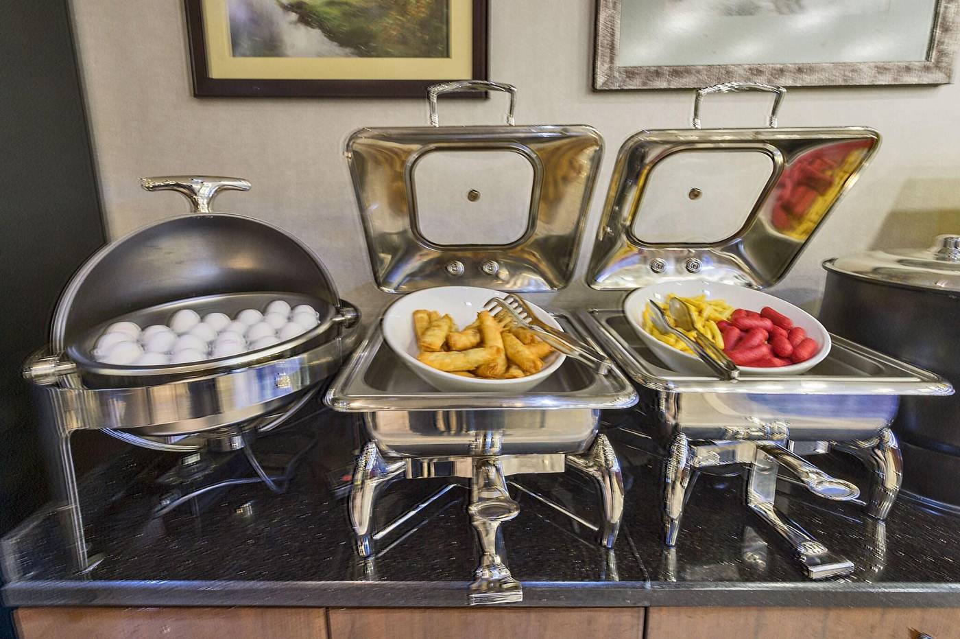 Darkmen-Hotel-Restaurant-36