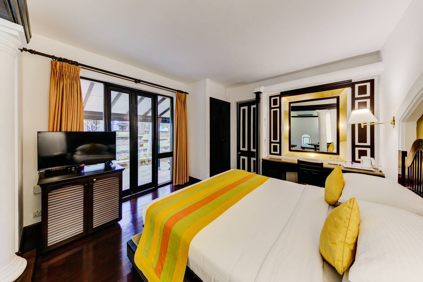 Cinnamon-Lodge-Habarana-Room-27