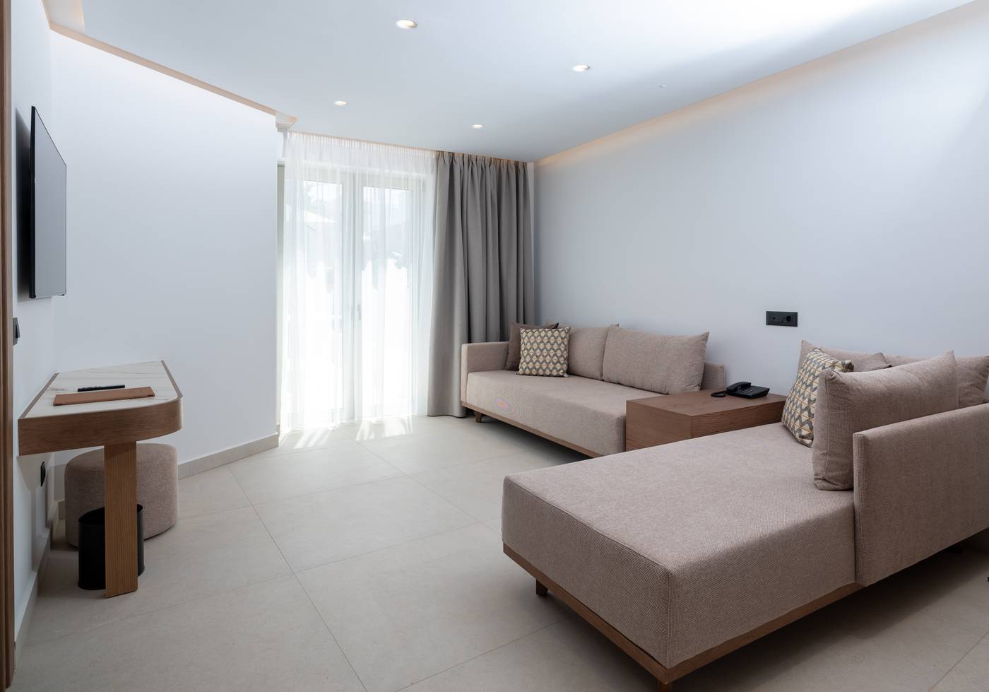 Galaxy-Suites-Boutique-Resort---Adults-Only-13--Room-28