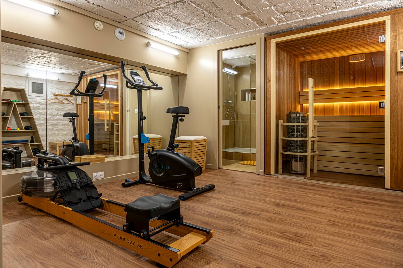 Hotel-Alpha-Paris-Eiffel-by-Patrick-Hayat-Sports-and-Entertainment-67