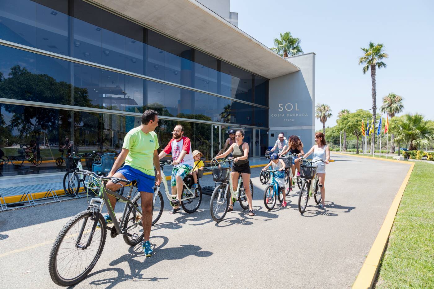 Sol-Costa-Daurada-Hotel-Sports-and-Entertainment-20