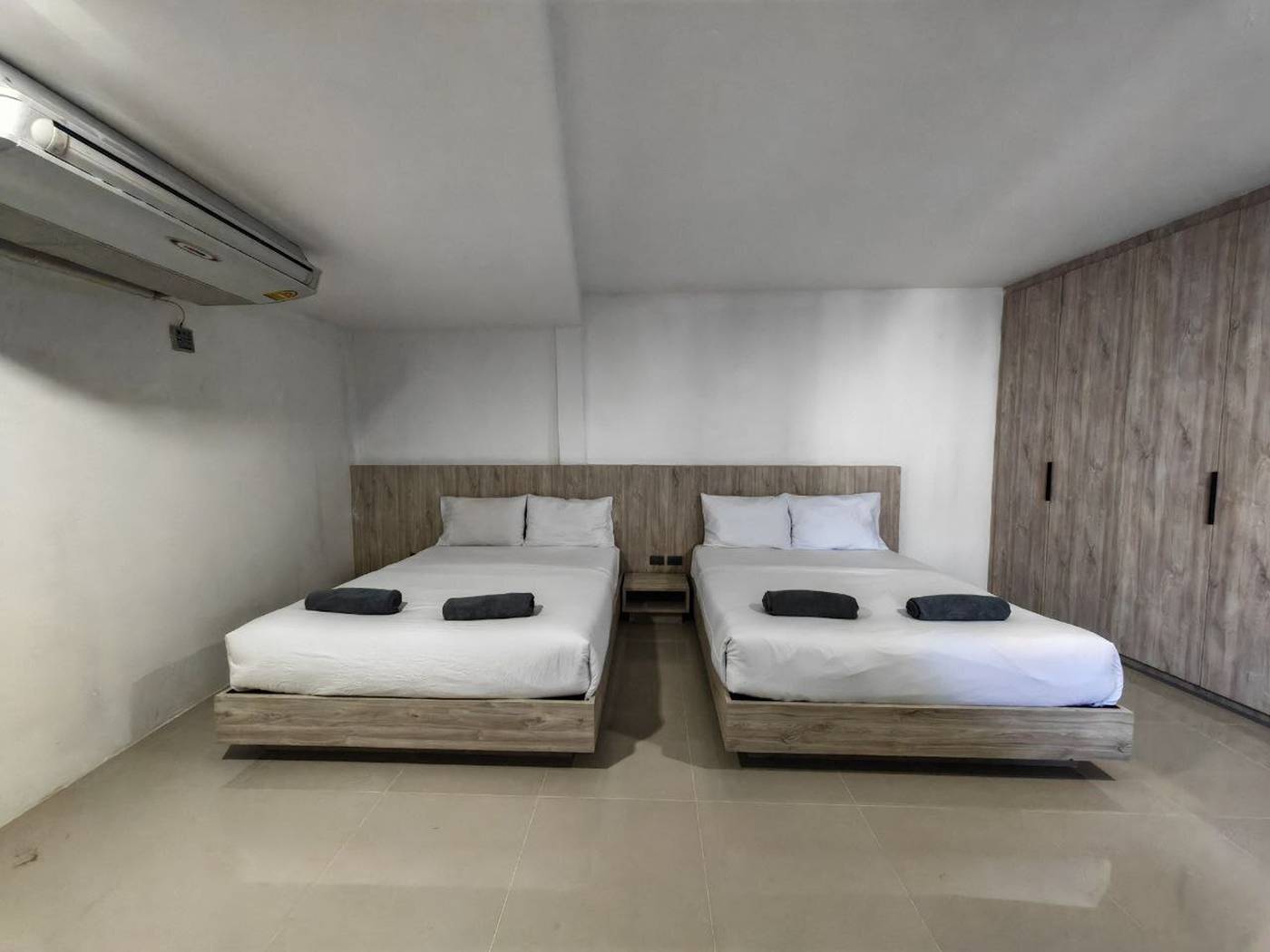 All-Day-Hostel-SHA-by-ZUZU-Room-29