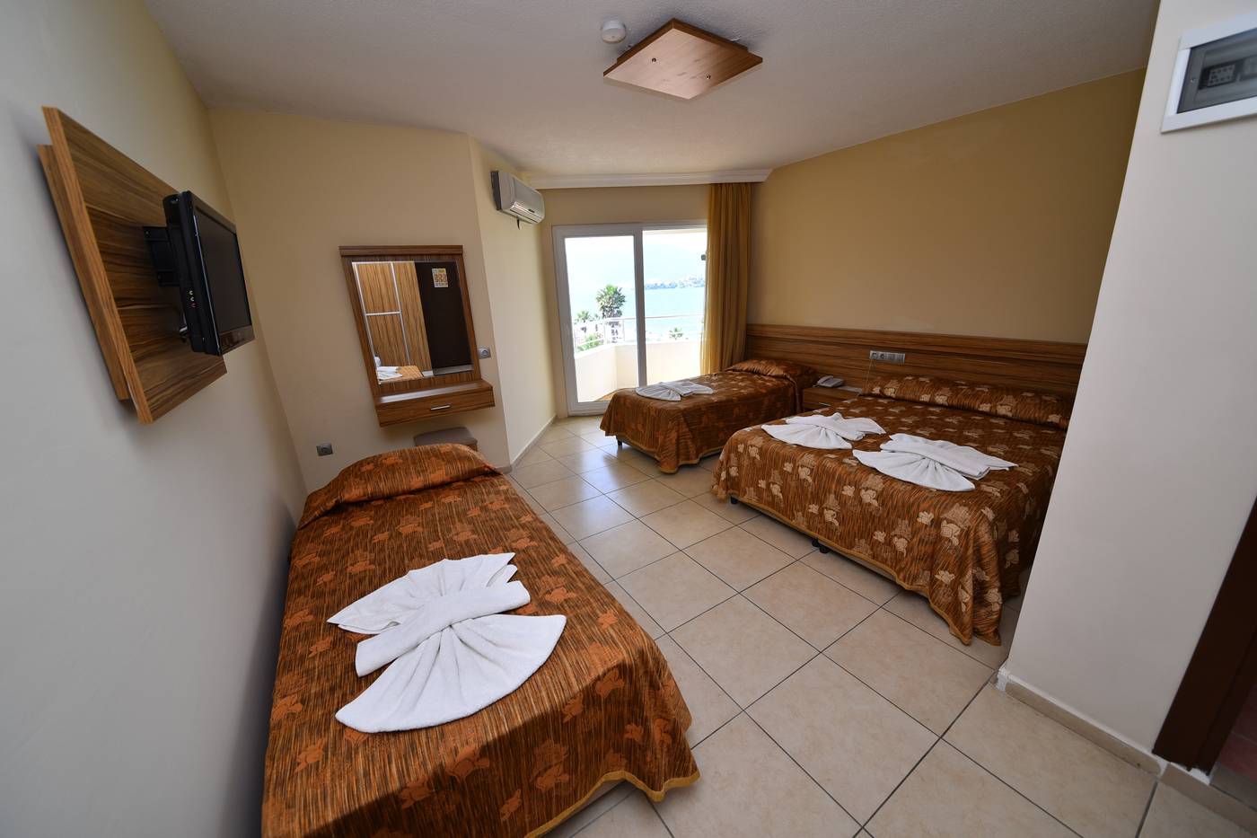 Rosary-Beach-Hotel-Room-23