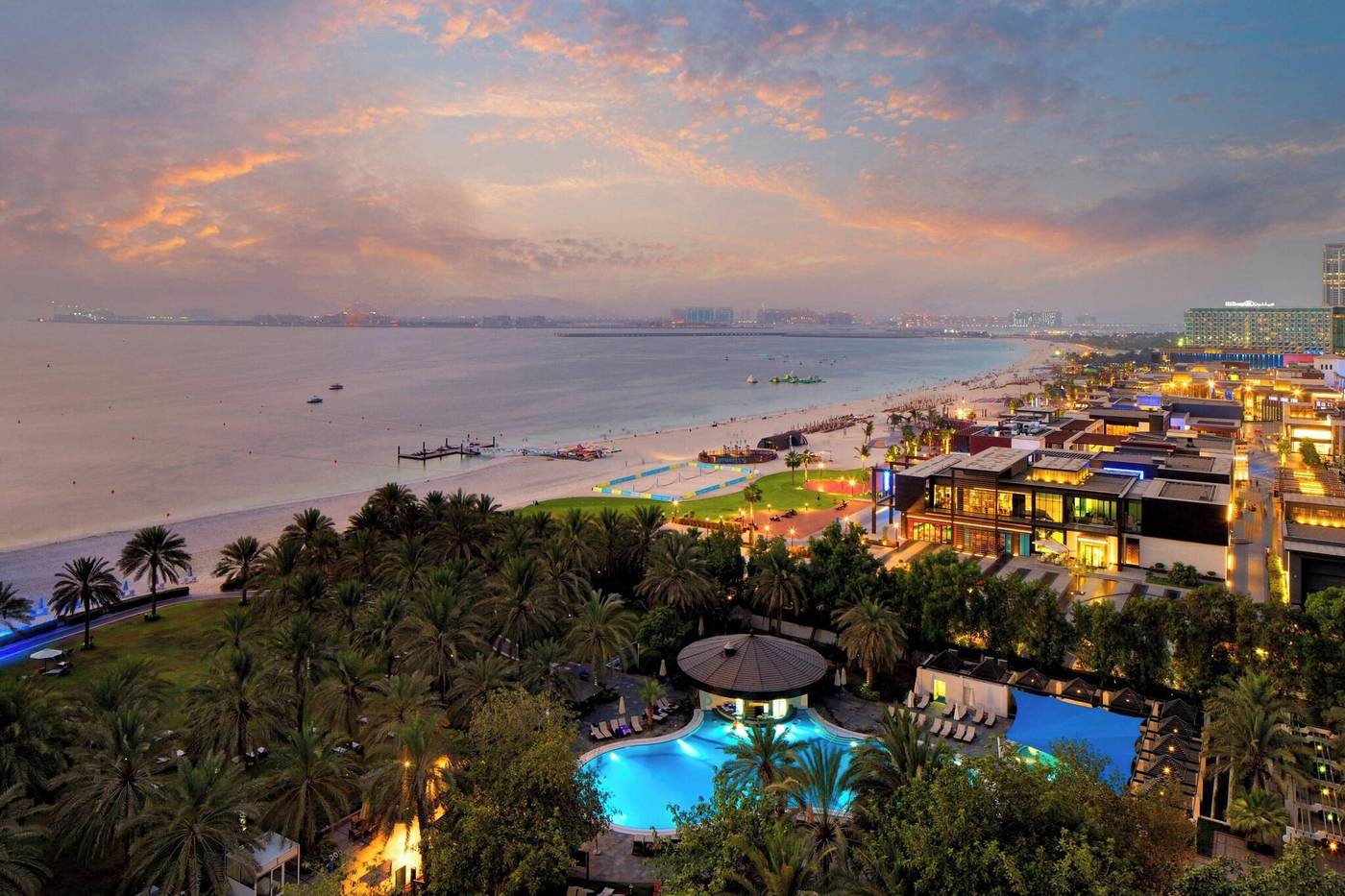 Sheraton-Jumeirah-Beach-Resort-General-view-84