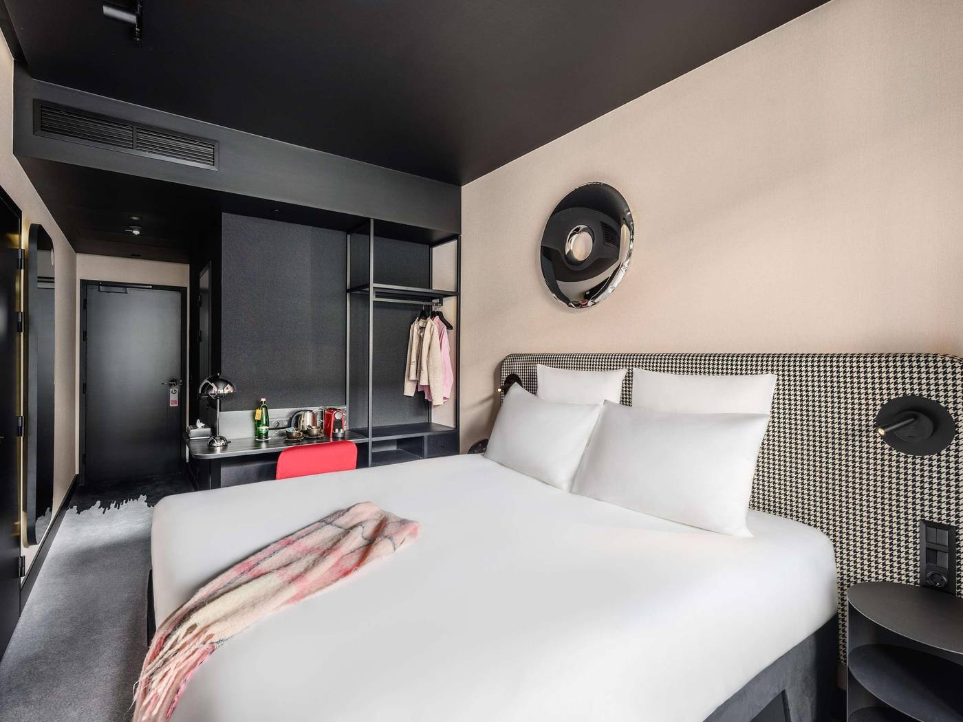 Tribe-Budapest-Stadium-Room-22