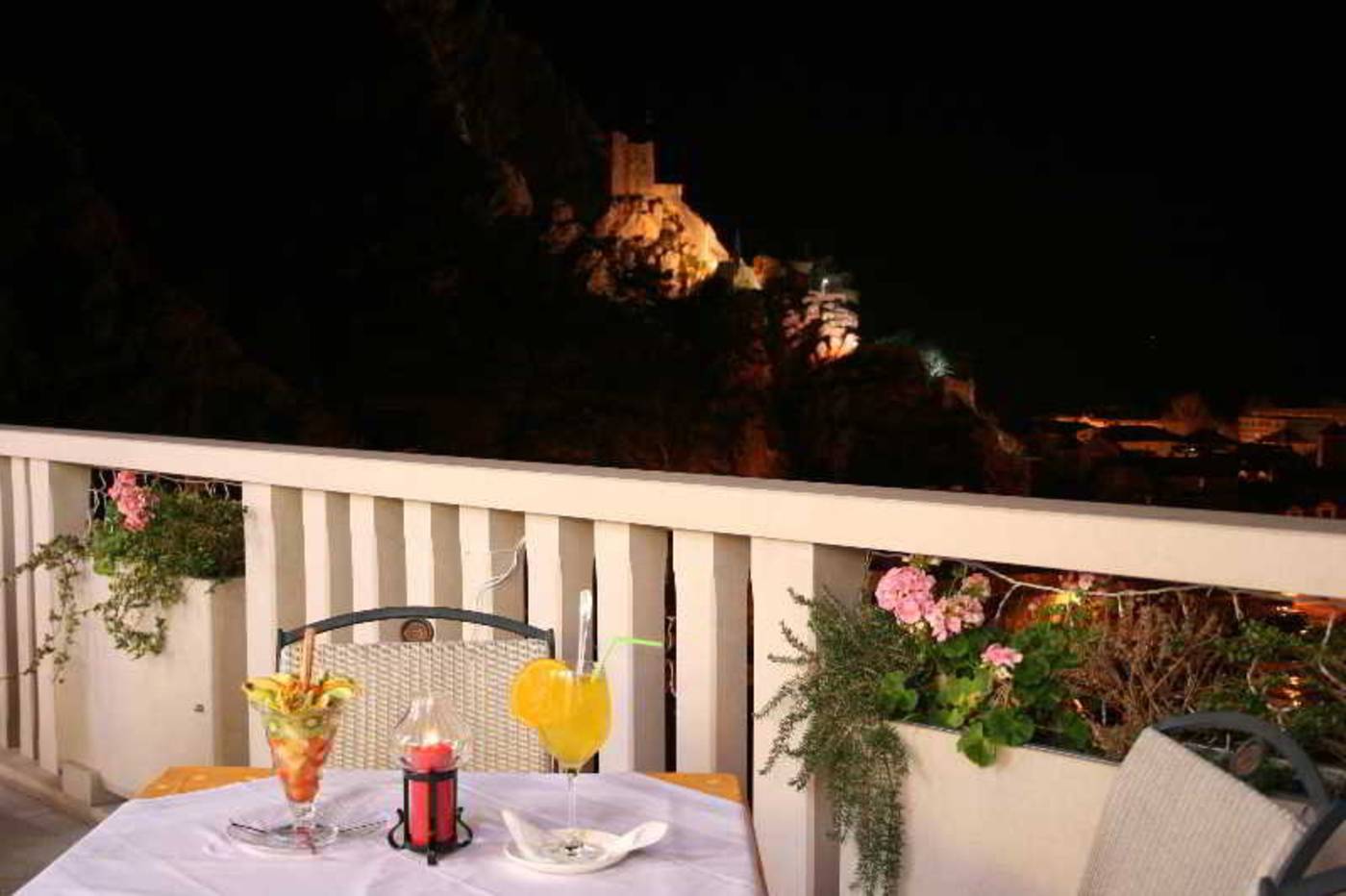 Villa-Dvor-Restaurant-8