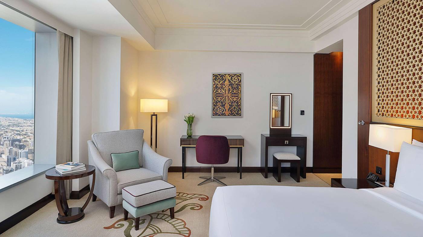 Conrad-Hotel-Dubai-Room-22