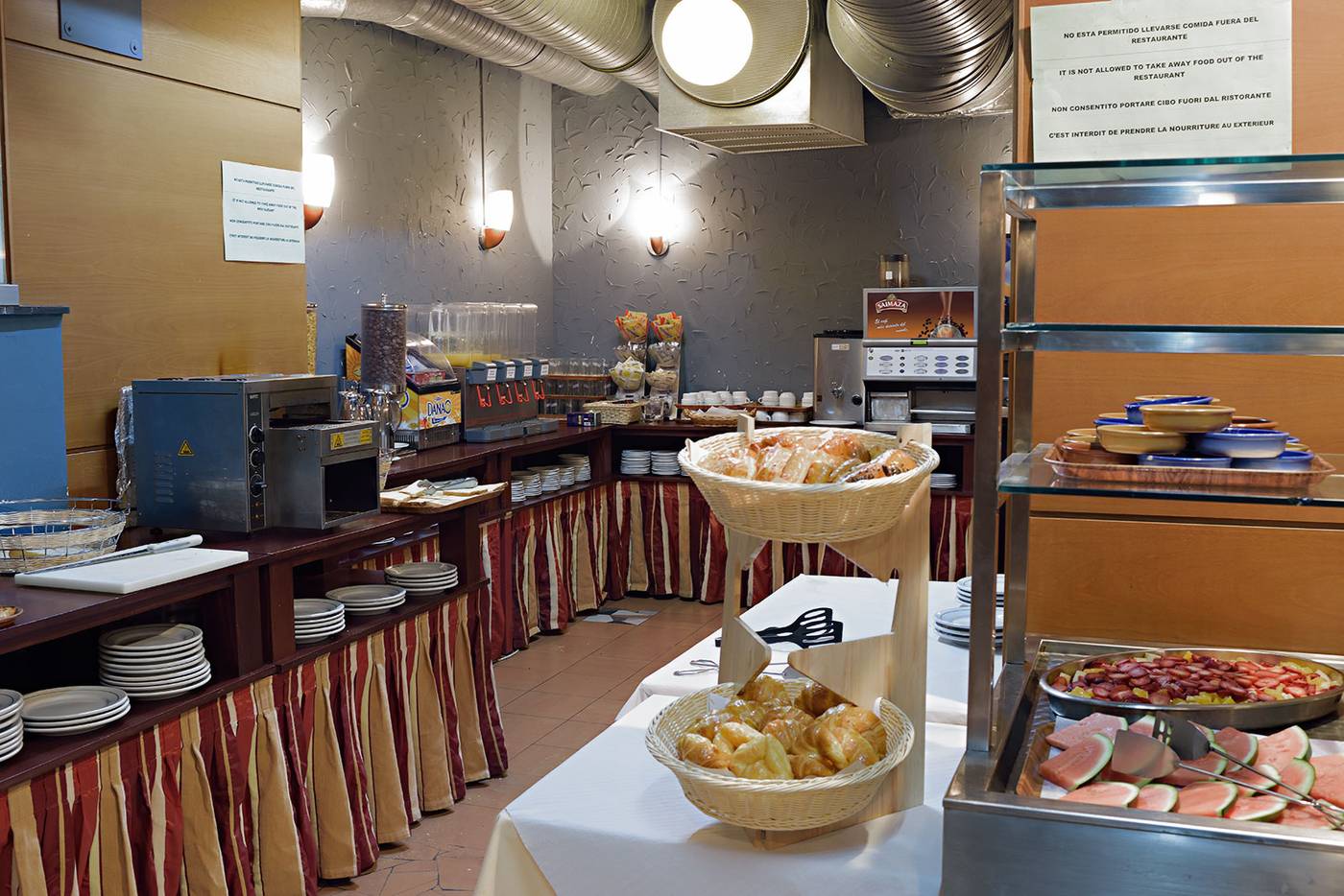 Victoria-4-Puerta-del-Sol-Restaurant-30