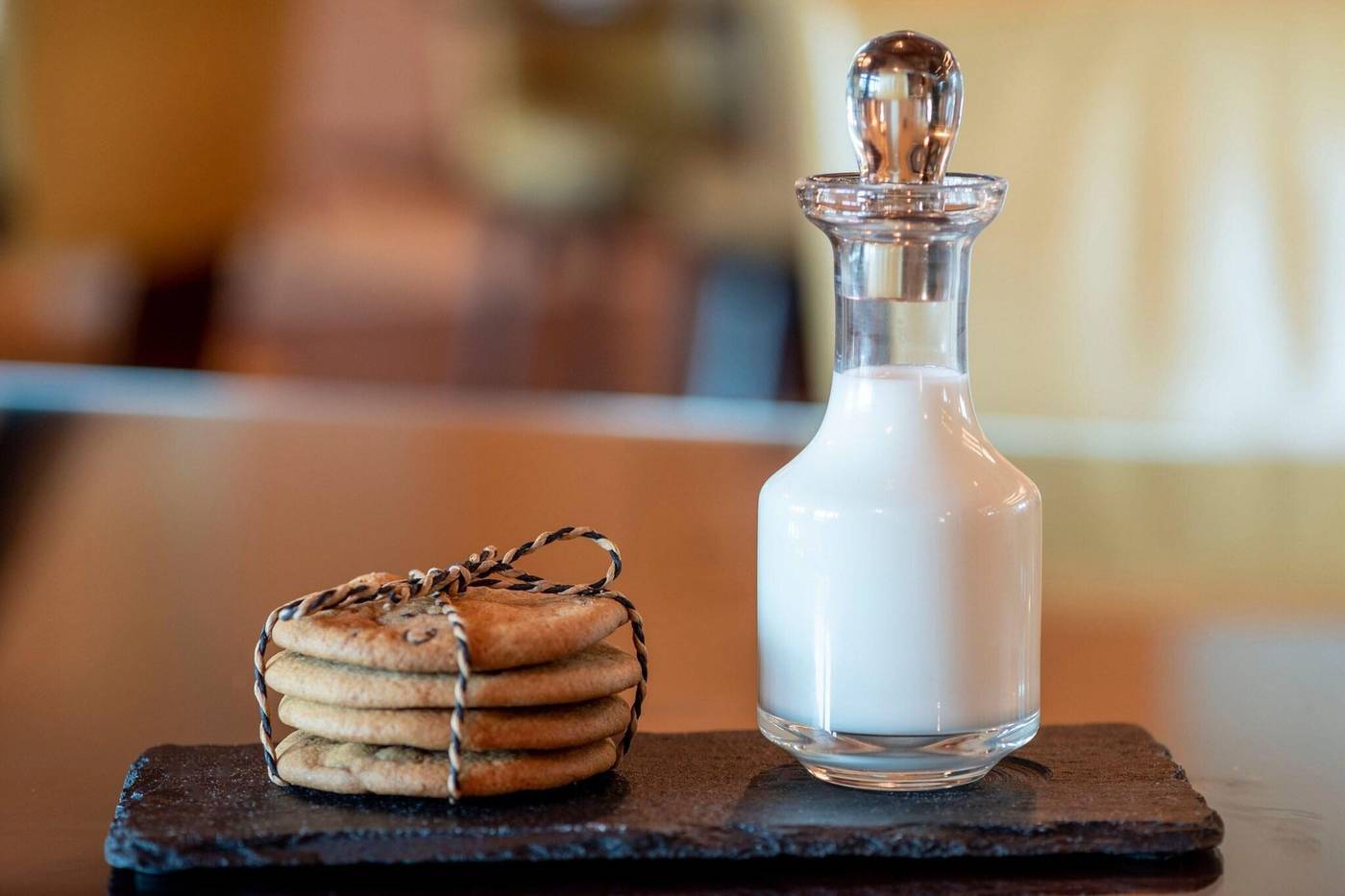 The-Ritz-Carlton--Dubai-Restaurant-69