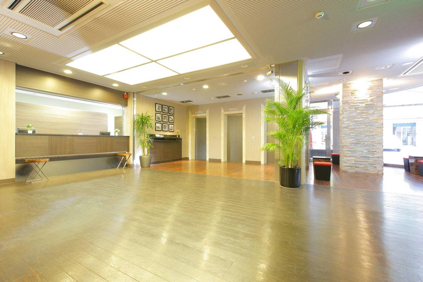 HOTEL MYSTAYS Kameido-Japan-Tokyo-Lobby-8