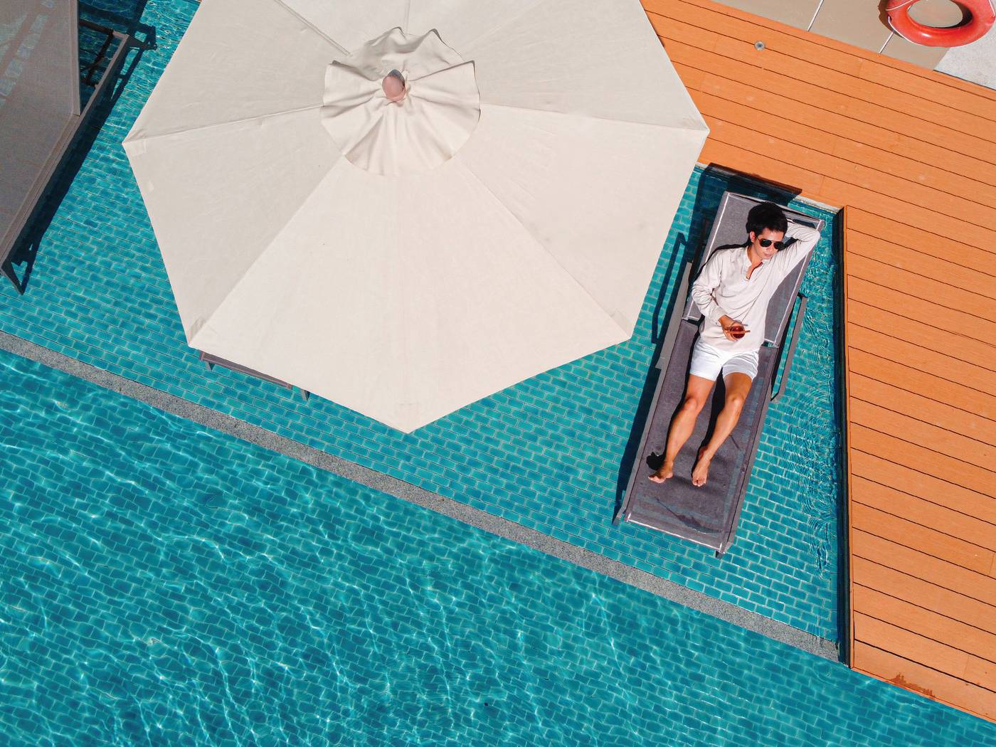 Andaman-Beach-Hotel-Phuket-Handwritten-Collection-Pool-8